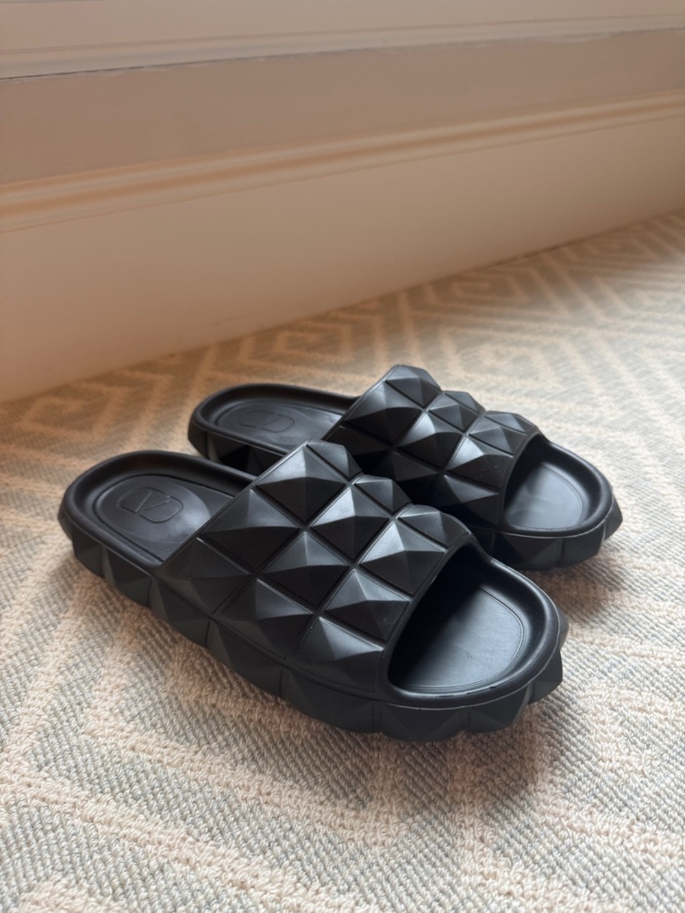 Valentino Garavani Roman Stud Turtle Rubber Slides